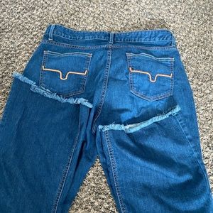 Lola Raw Hem Kimes Jeans